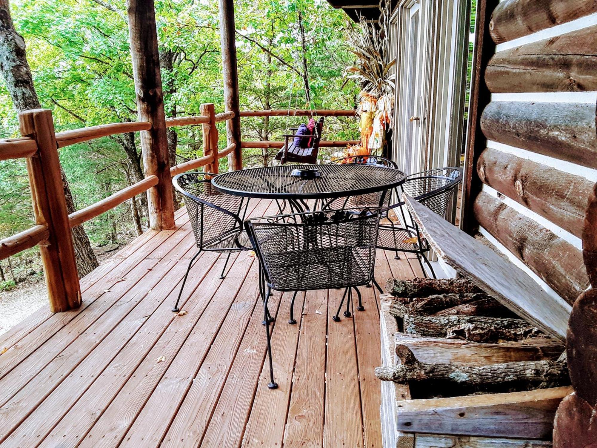 Cherokee Mountain Log Cabins Eureka Springs Quarto foto